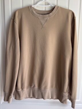 Gap Crewneck Sweatshirt
Men’s
Size: Medium